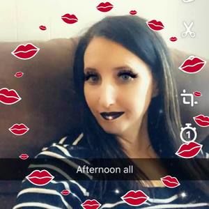 Meet your Posher, Melanie